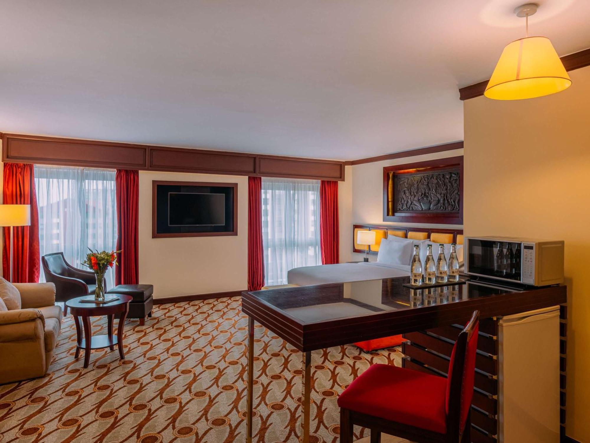 เมอเวนปิค โฮเต็ล แอนด์ เรสซิเดนซ์ ไนโรบี Hotel ภายนอก รูปภาพ