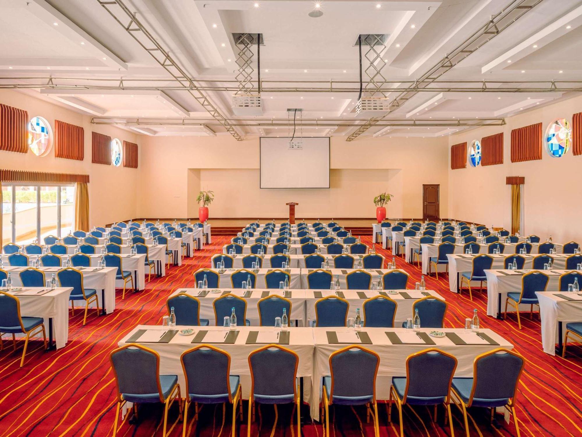 เมอเวนปิค โฮเต็ล แอนด์ เรสซิเดนซ์ ไนโรบี Hotel ภายนอก รูปภาพ