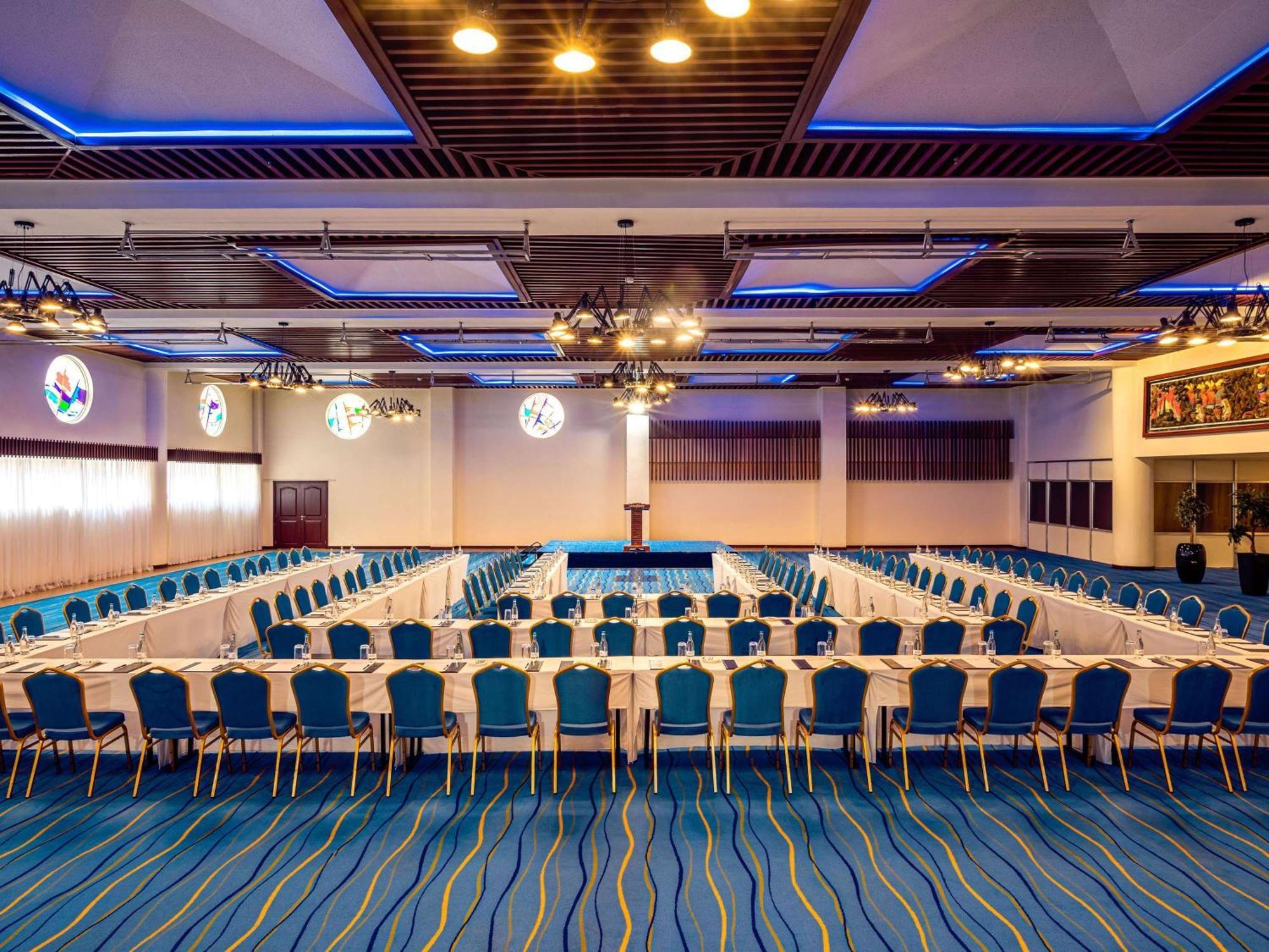 เมอเวนปิค โฮเต็ล แอนด์ เรสซิเดนซ์ ไนโรบี Hotel ภายนอก รูปภาพ
