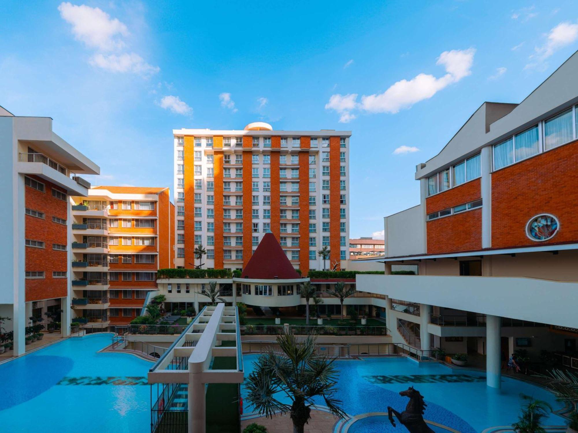 เมอเวนปิค โฮเต็ล แอนด์ เรสซิเดนซ์ ไนโรบี Hotel ภายนอก รูปภาพ