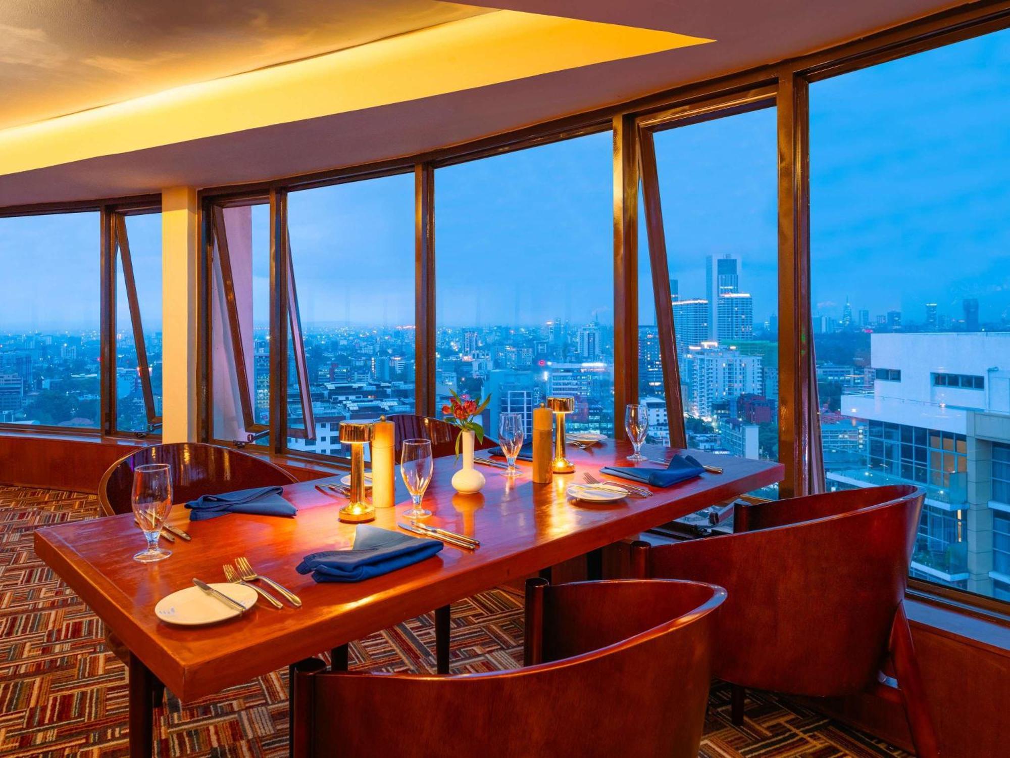 เมอเวนปิค โฮเต็ล แอนด์ เรสซิเดนซ์ ไนโรบี Hotel ภายนอก รูปภาพ