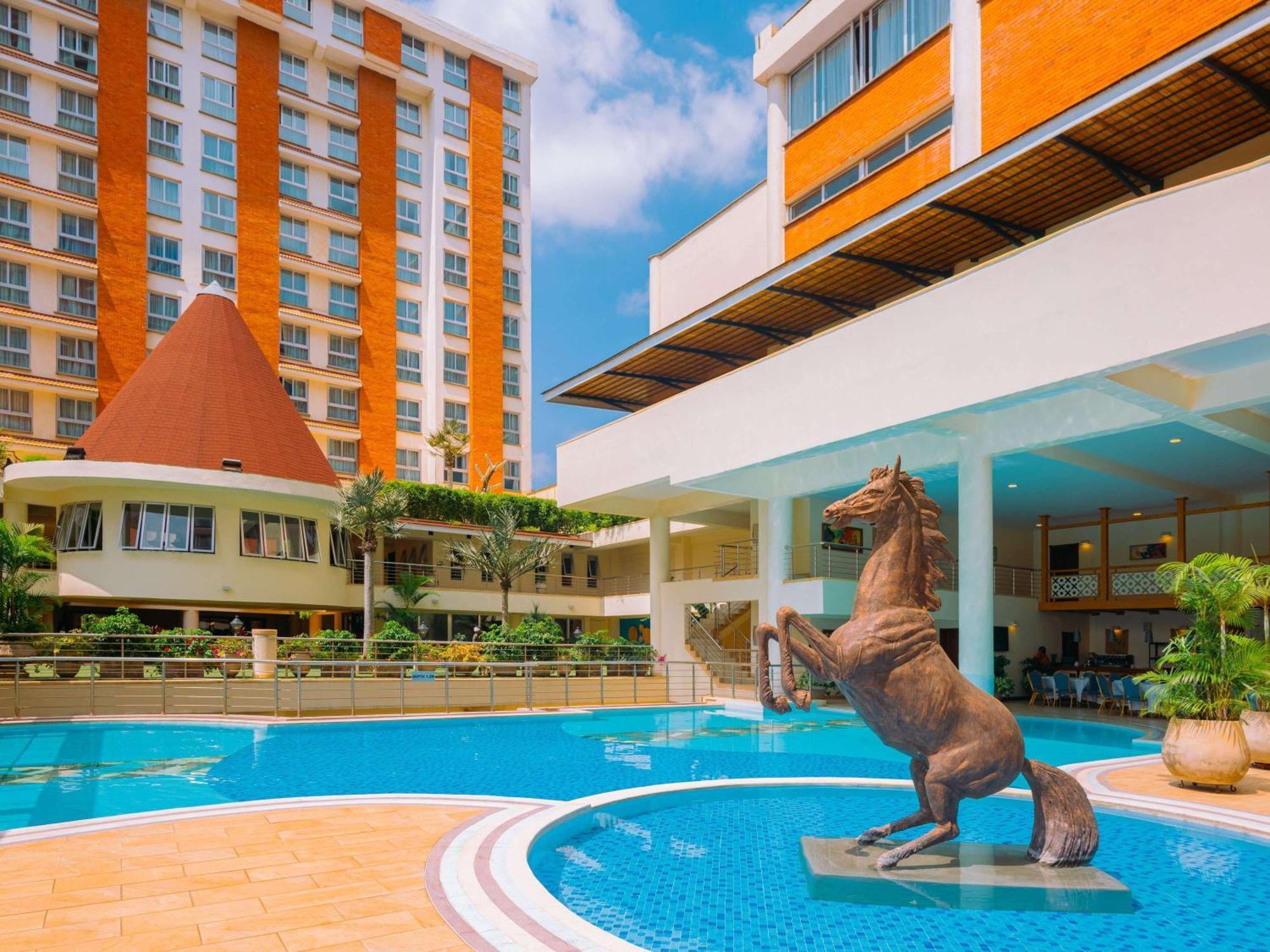 เมอเวนปิค โฮเต็ล แอนด์ เรสซิเดนซ์ ไนโรบี Hotel ภายนอก รูปภาพ