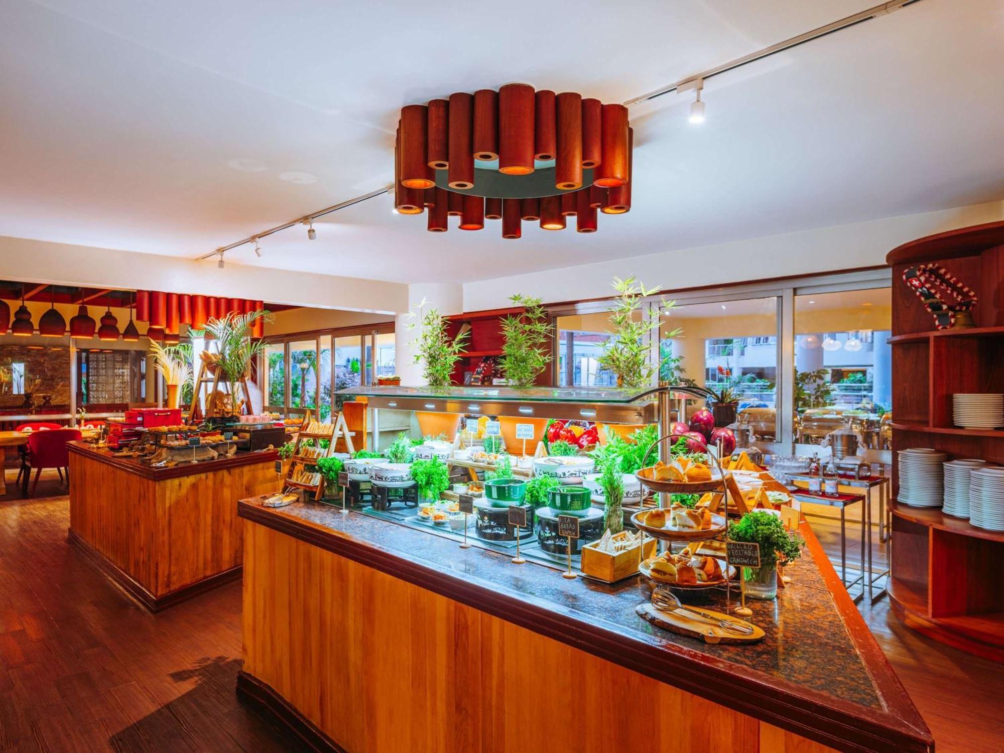 เมอเวนปิค โฮเต็ล แอนด์ เรสซิเดนซ์ ไนโรบี Hotel ภายนอก รูปภาพ