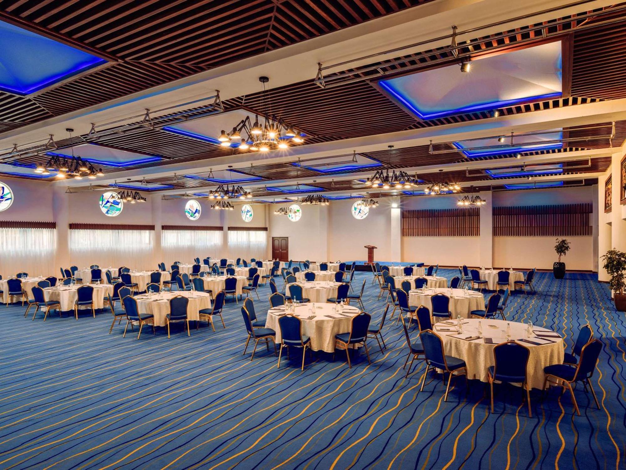เมอเวนปิค โฮเต็ล แอนด์ เรสซิเดนซ์ ไนโรบี Hotel ภายนอก รูปภาพ